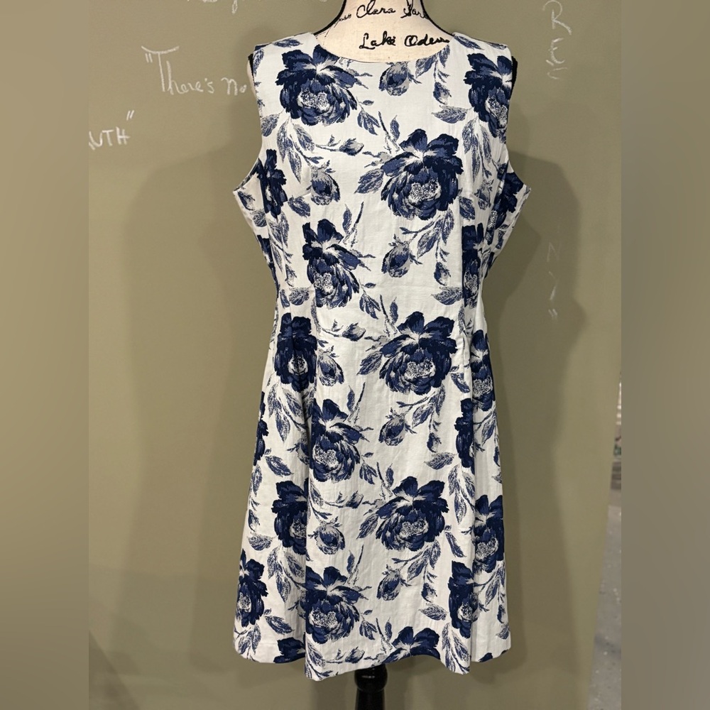 Eva Mendes Floral Dress